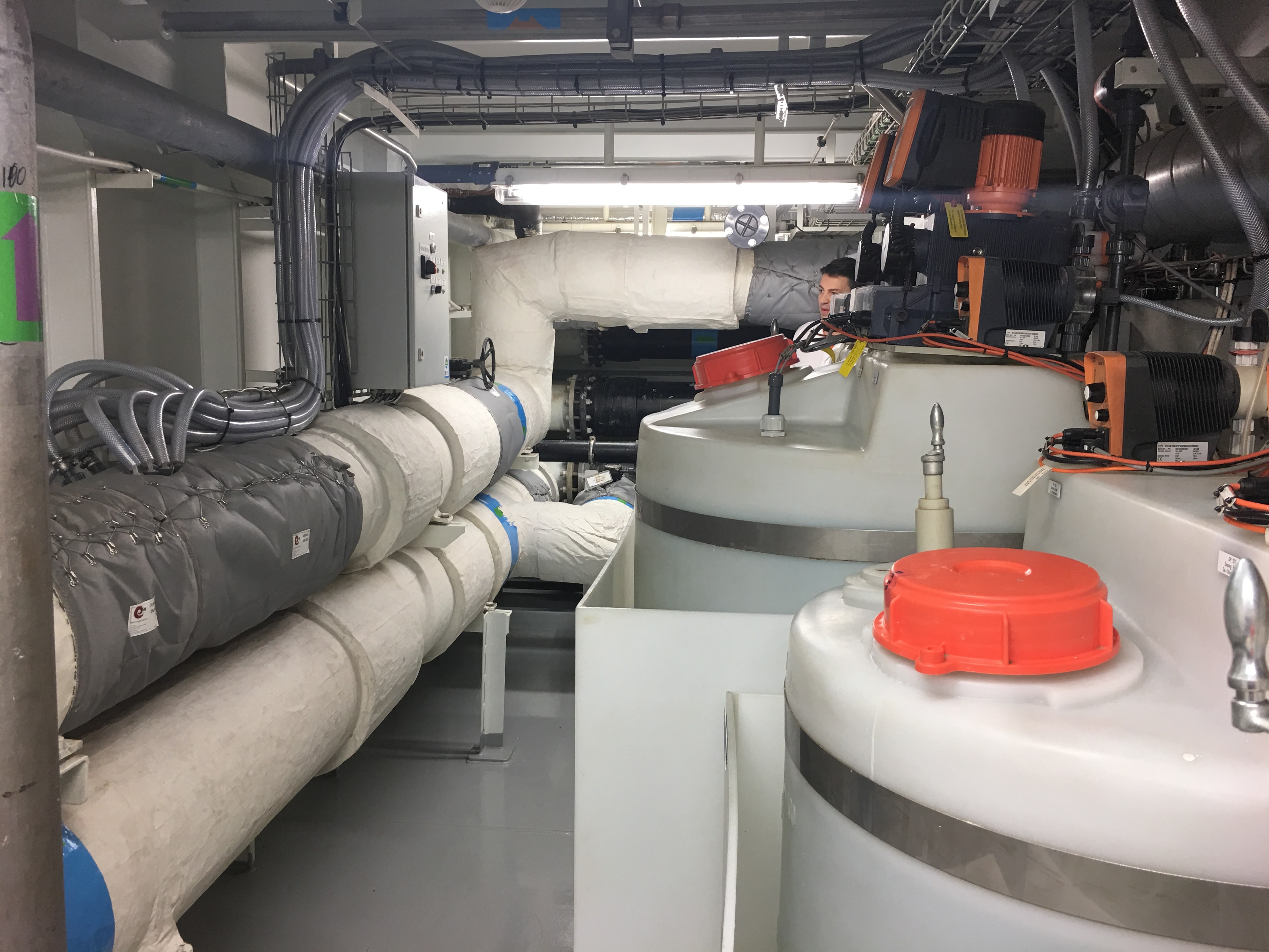 Cruise ship mechanical room water treatment systems